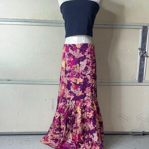 Club Monaco  Floral Midi  tiered flounce Skirt